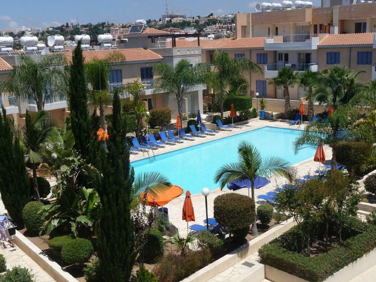 Aurora Townhouse - Complimentary Paphos Airport Transport Villa Eksteriør bilde