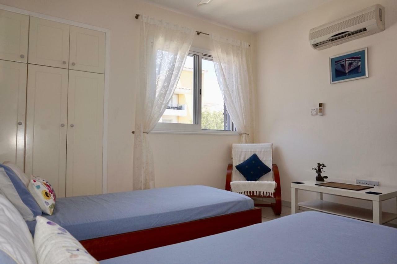 Aurora Townhouse - Complimentary Paphos Airport Transport Villa Eksteriør bilde